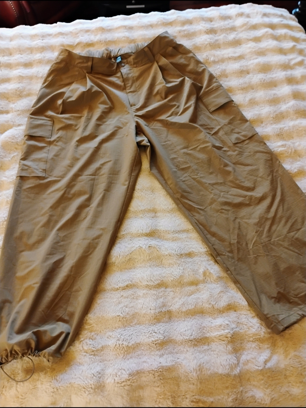 Women's Gap Fit XL  Cargo Pants in Green Olive Casual Utility Style